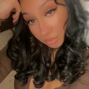 Meet your Posher, Betsy